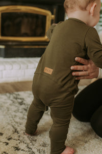 Onesie évolutif vert olive