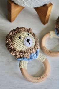 Crocheted lion rattle
