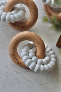 Anneau de dentition en bois et silicone - Blanc